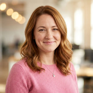 Emily Watson, responsable du service clientèle chez Trace Fondiv, photo de profil